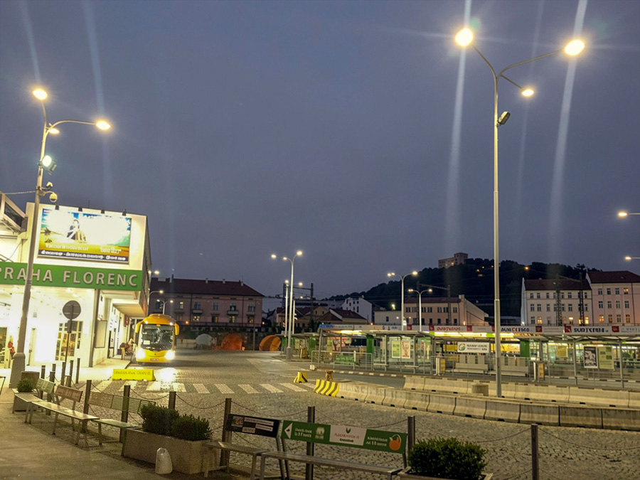 LED osvětlení autobusového nádraží Florenc